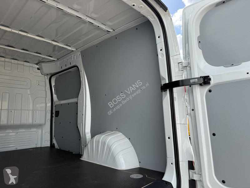 Furgoneta Maxus 64kWh 163PK Elektrisch! L1H1...