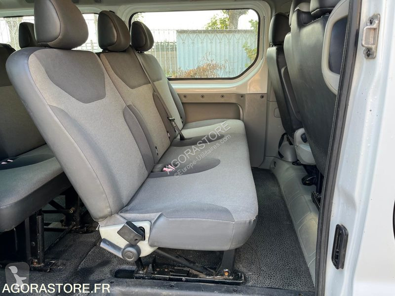 Veículo utilitário Renault TRAFIC