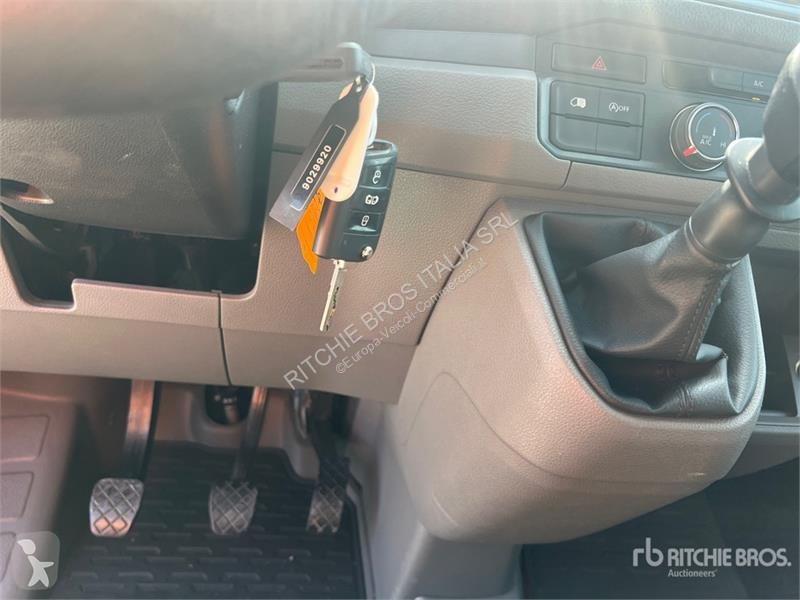 Veículo utilitário Volkswagen Cargo Van
