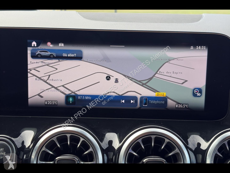 Veículo utilitário Mercedes GLA 200 d 150ch AMG...
