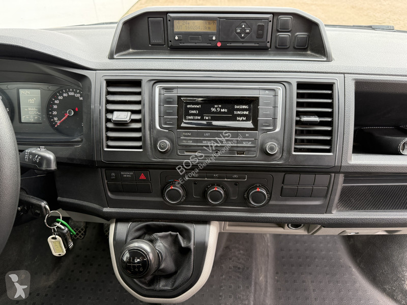 Veículo utilitário Volkswagen T6 150PK Open...