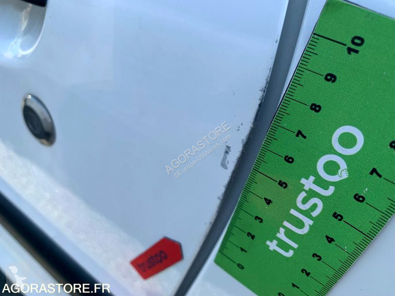 Véhicule utilitaire Peugeot 206