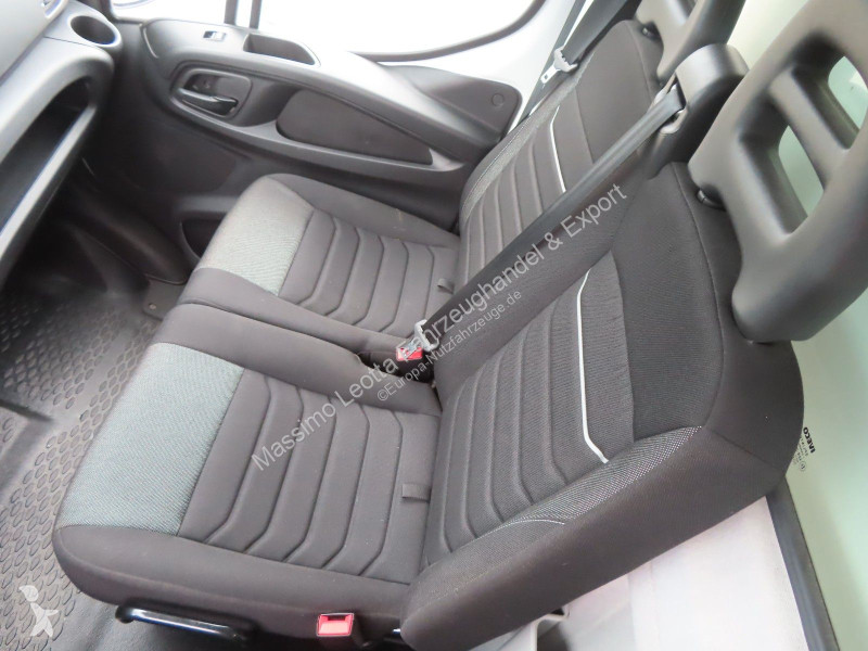 Užitkové vozidlo Iveco 35C16  3,0  Möbelkoffer...