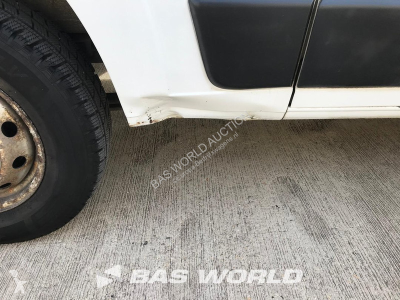 Véhicule utilitaire Fiat 130pk