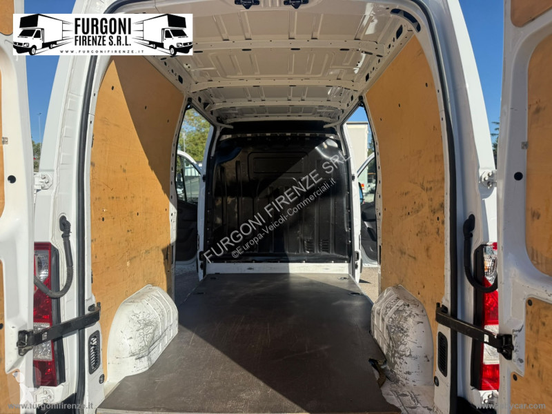 Veicolo commerciale Renault T35 2.3 dCi/130 TP...