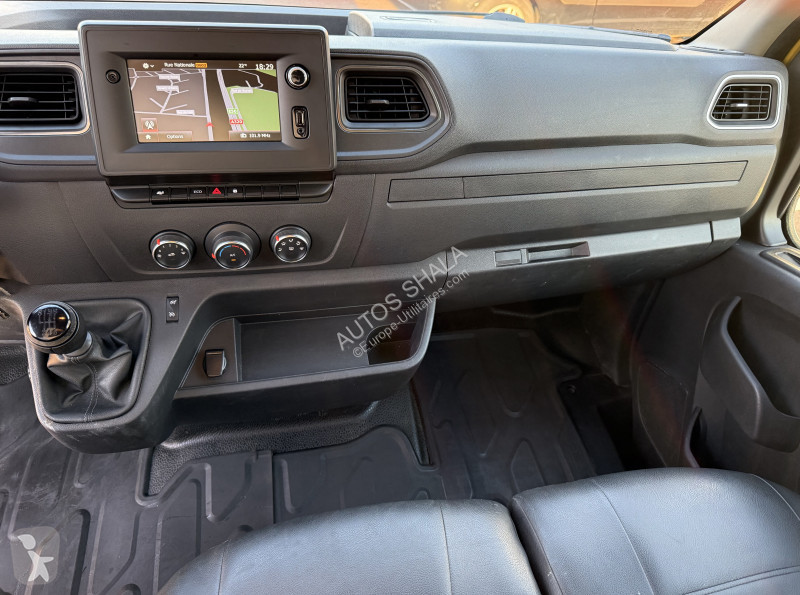 Véhicule utilitaire Renault MASTER III FG /...