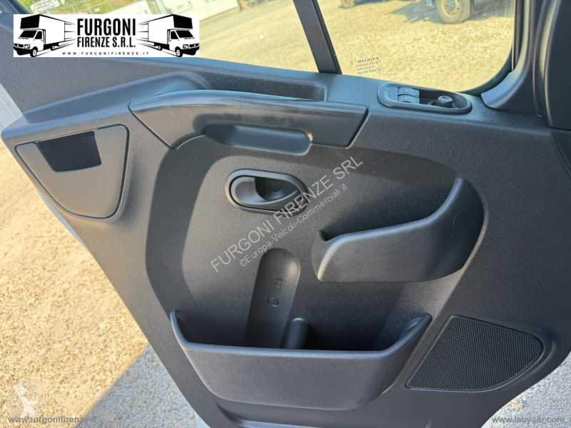 Veicolo commerciale Renault T35 2.3 dCi/130 TP...