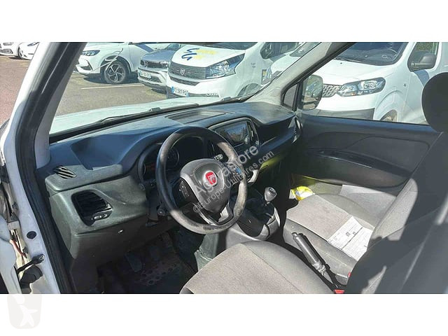 Коммерческий автомобиль Fiat DOBLO