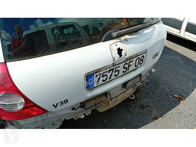 Коммерческий автомобиль Renault CLIO