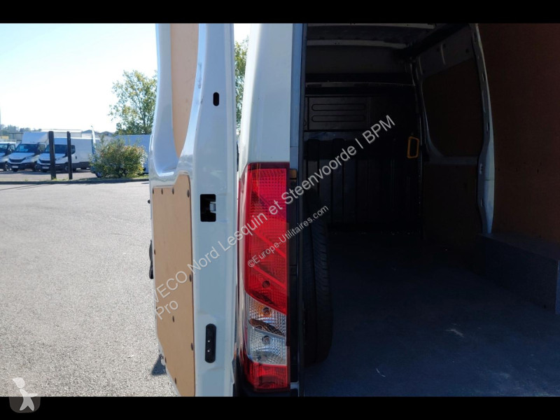 Коммерческий автомобиль Iveco 35S Fg 35S14 2.3 V12