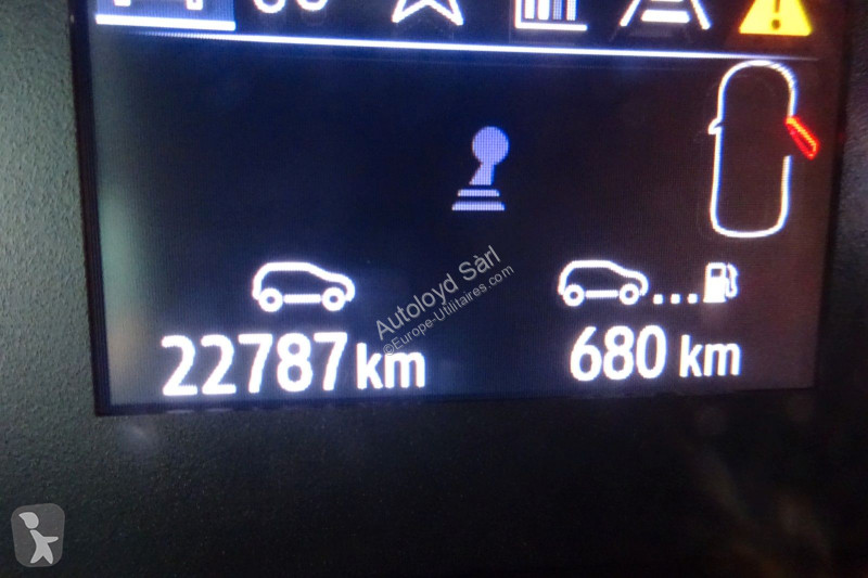 Коммерческий автомобиль Renault STE 1,0 TCE 90
