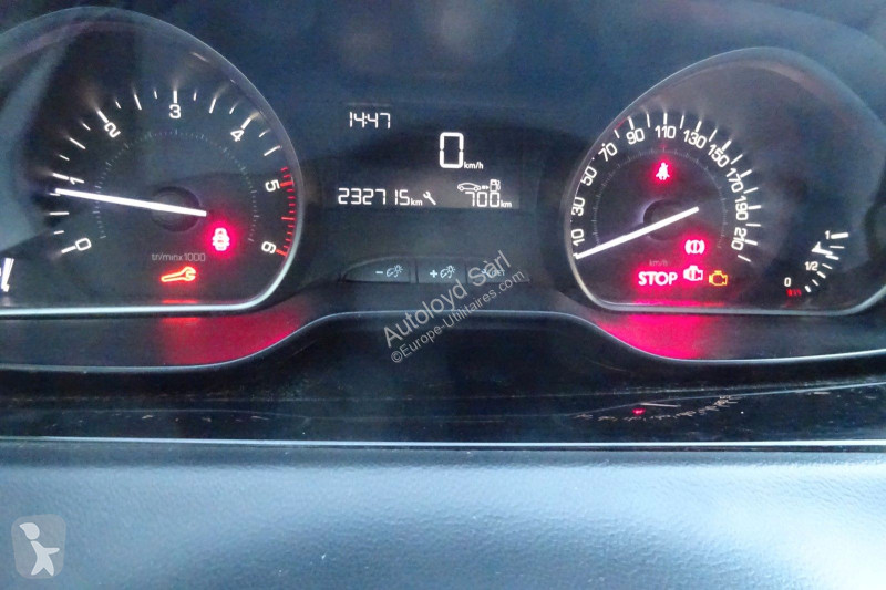 Коммерческий автомобиль Peugeot STE 1,6 HDI 99