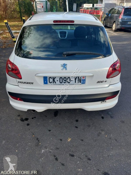 Samochód dostawczy Peugeot 206