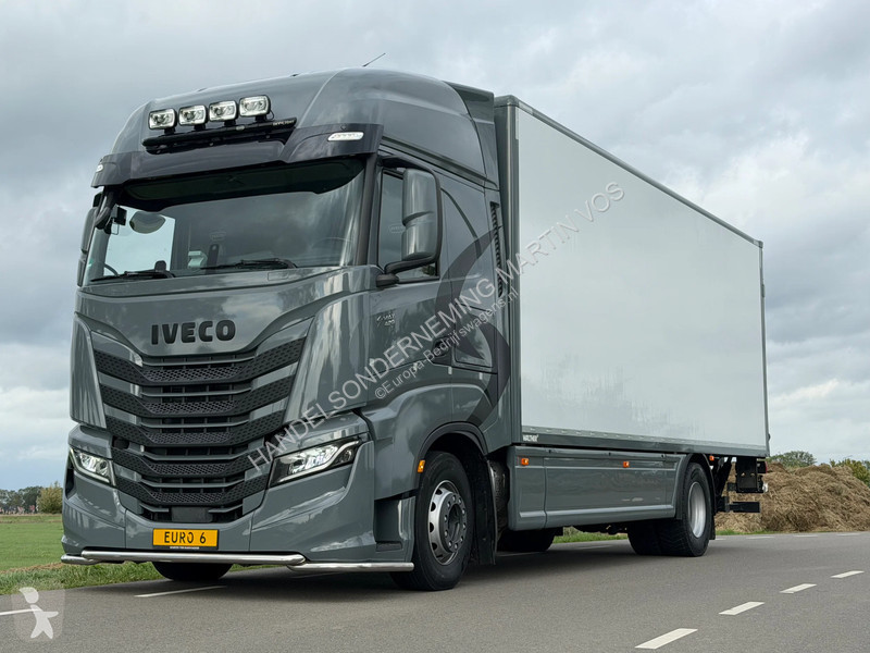 Nyttofordon Iveco  S-WAY