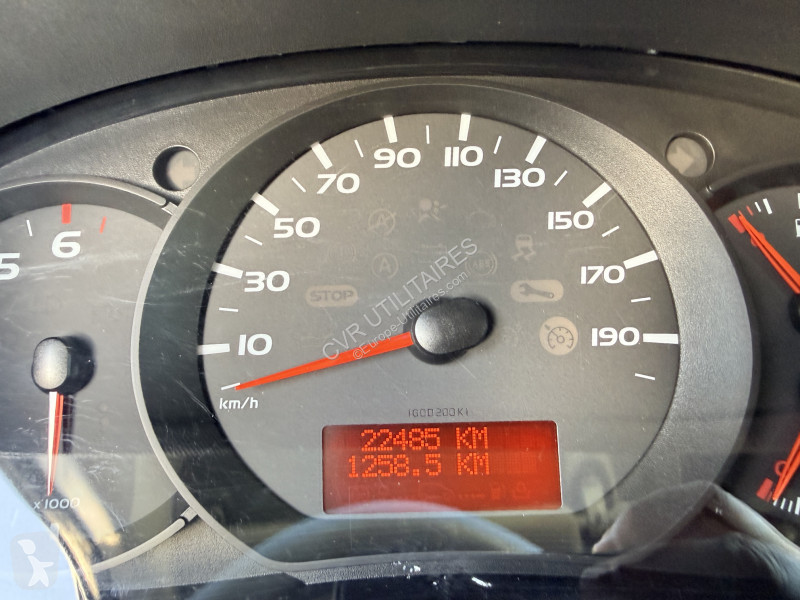 Nyttofordon Renault 2.3 DCI 145