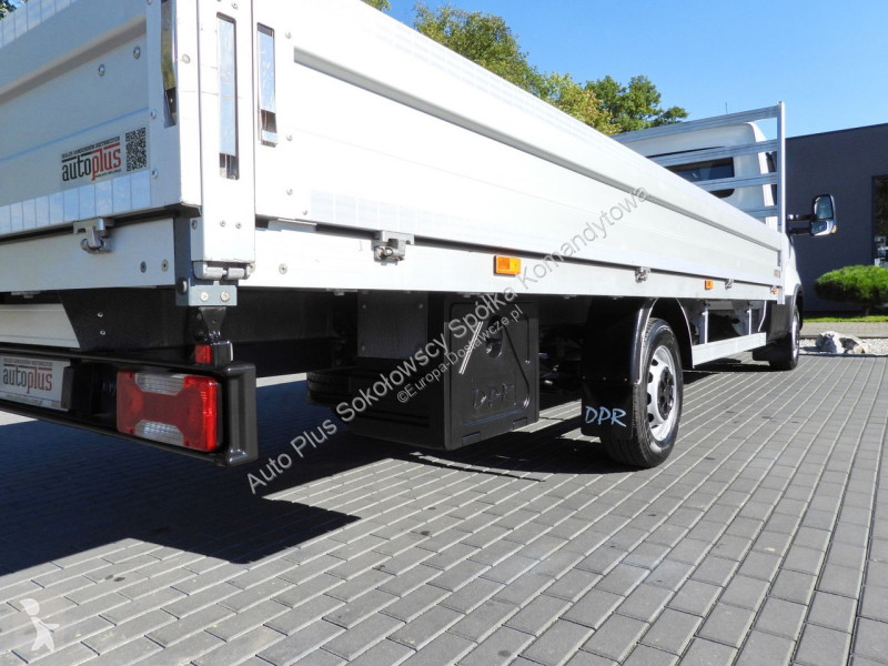 Furgoneta Iveco 35S18 DAILY