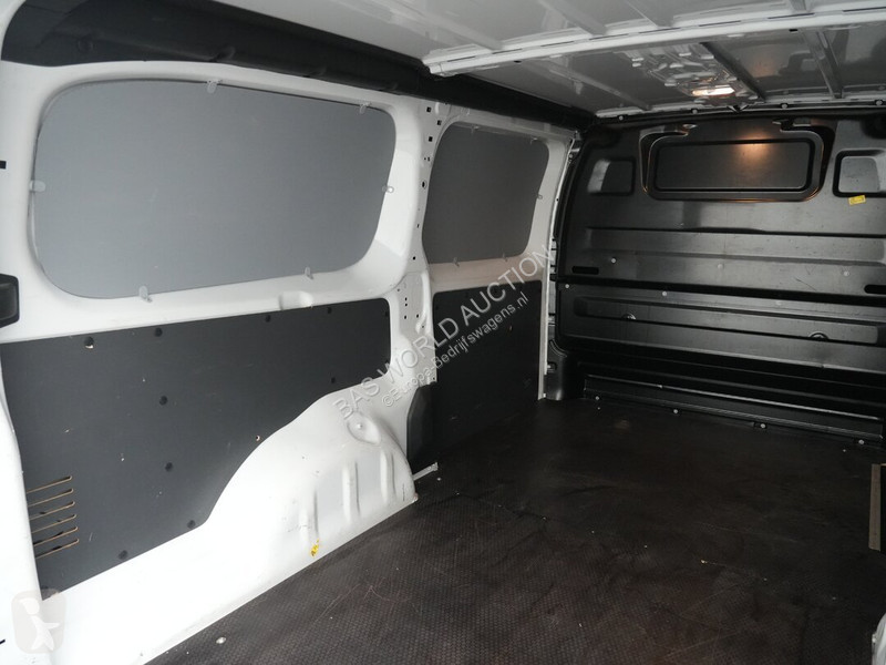 Autoutilitară Opel 145PK