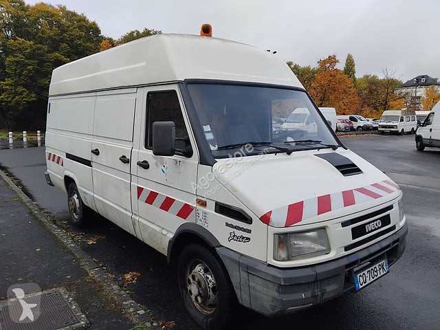 Furgoneta Iveco 35.8