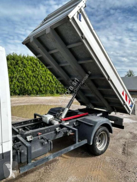عربة نفعية Iveco DAILY 35.140 RIBALTABILE
