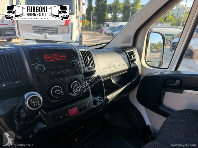 Autoutilitară Citroën 35 BlueHDi 140 S&S PLM-TA...