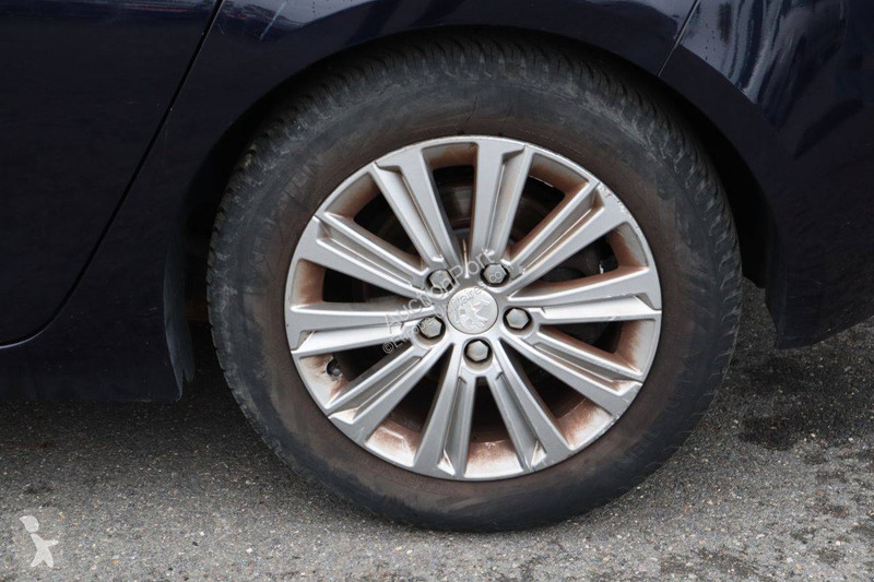 Коммерческий автомобиль Peugeot