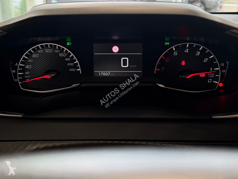 Užitkové vozidlo Peugeot / A PARTIR DE...