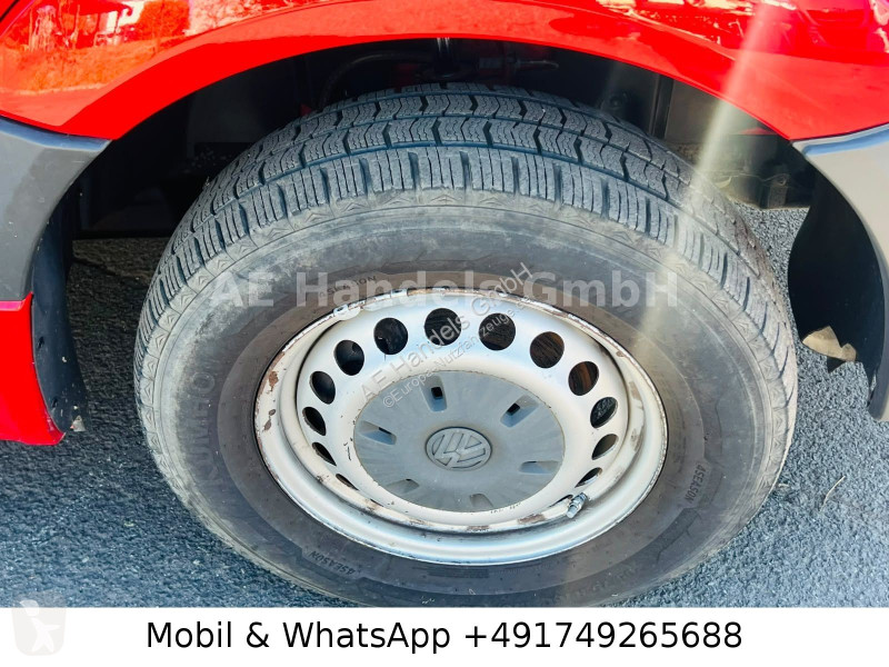 Véhicule utilitaire Volkswagen 32 Kombi 2.0...