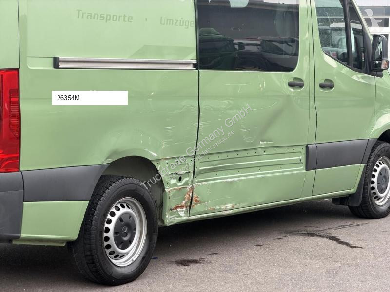 Autoutilitară Mercedes 311 CDI
