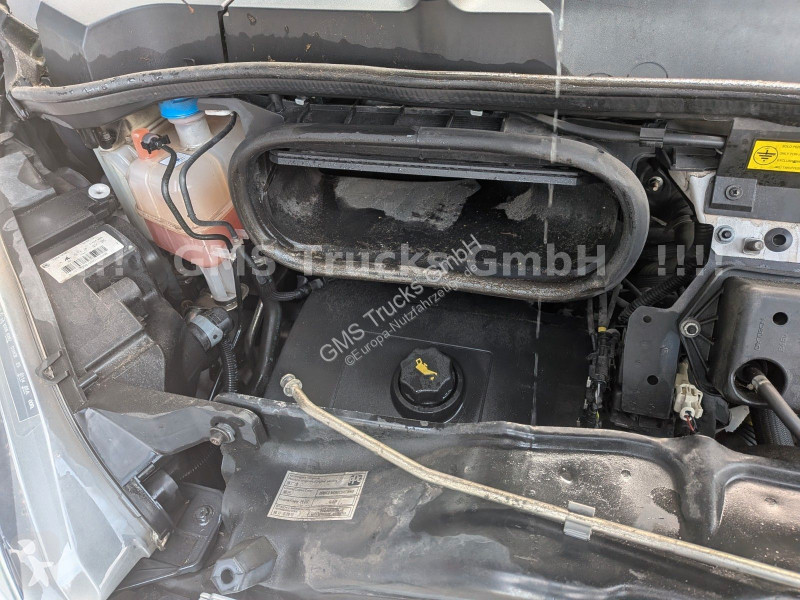 Véhicule utilitaire Fiat Multijet 130 / Nur...