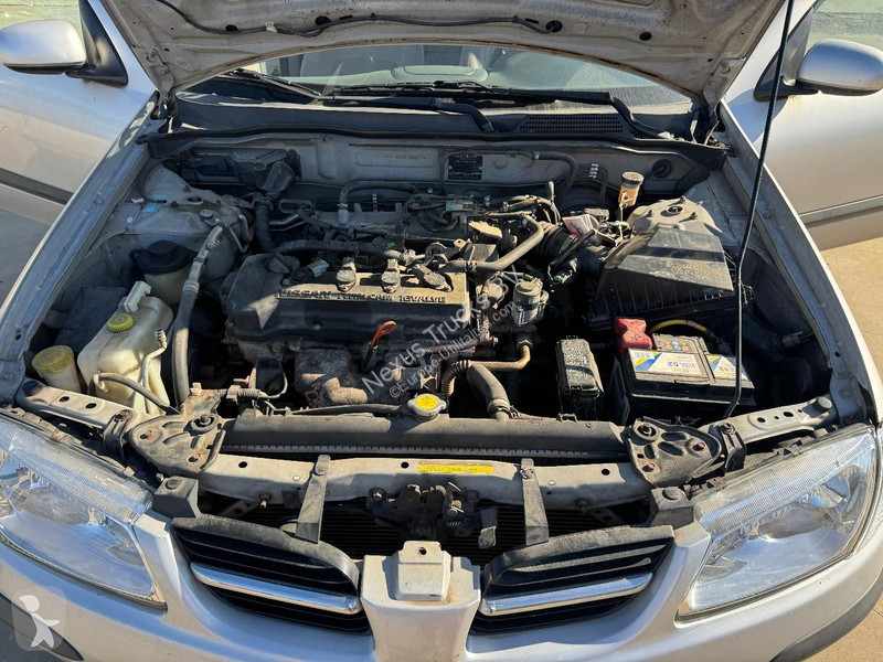 Véhicule utilitaire Nissan 1.5 (AIRCONDITIONING)