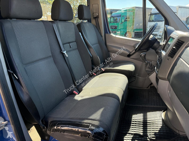 Véhicule utilitaire Mercedes 313 CDI 6 Sitze...