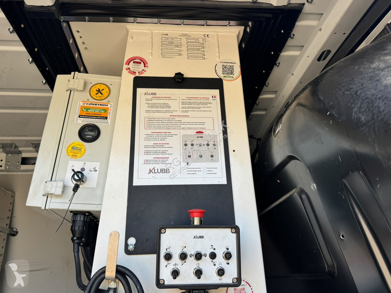 Véhicule utilitaire Renault Hoogwerker Klubb (...