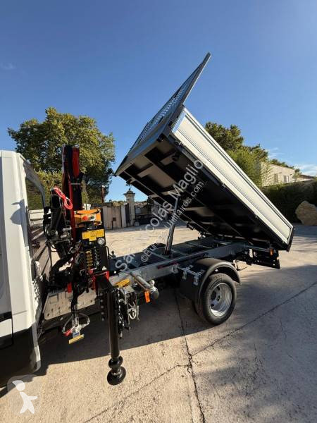 Véhicule utilitaire Iveco 35C16