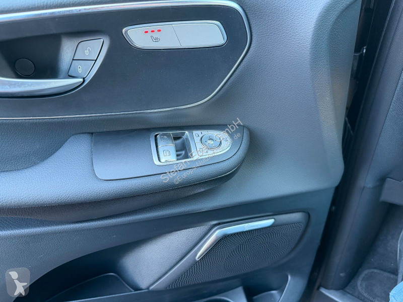 Véhicule utilitaire Mercedes V 300 d 4MATIC...