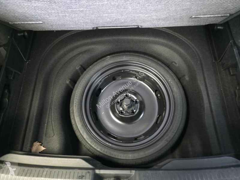 Véhicule utilitaire Volkswagen GOLF SW 2.0 TDI...