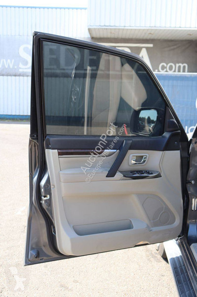 Véhicule utilitaire Mitsubishi