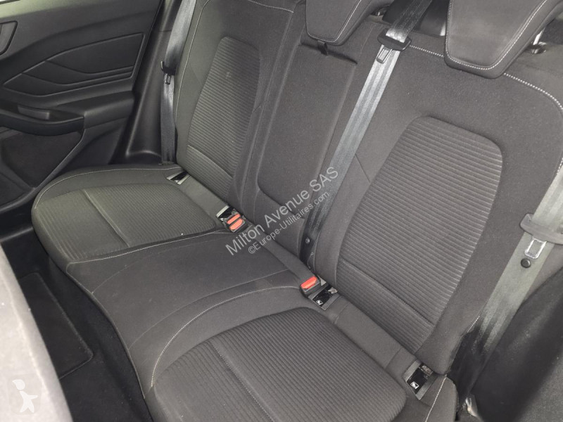Véhicule utilitaire Ford FOCUS 1.0 EcoBoost...