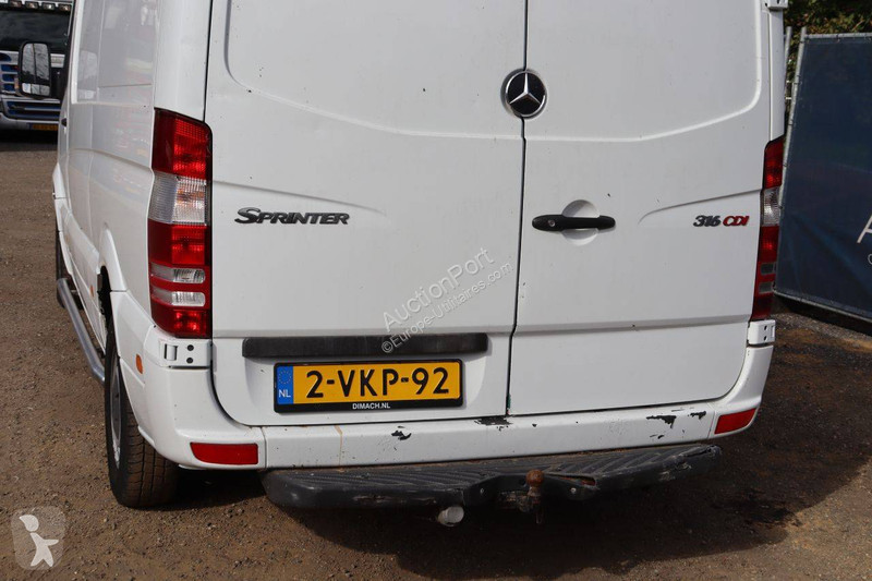 Véhicule utilitaire Mercedes 906 KA 35 SPRINTER...