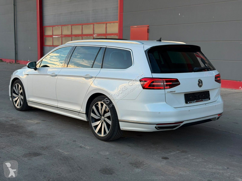 Véhicule utilitaire Volkswagen Variant Highline...