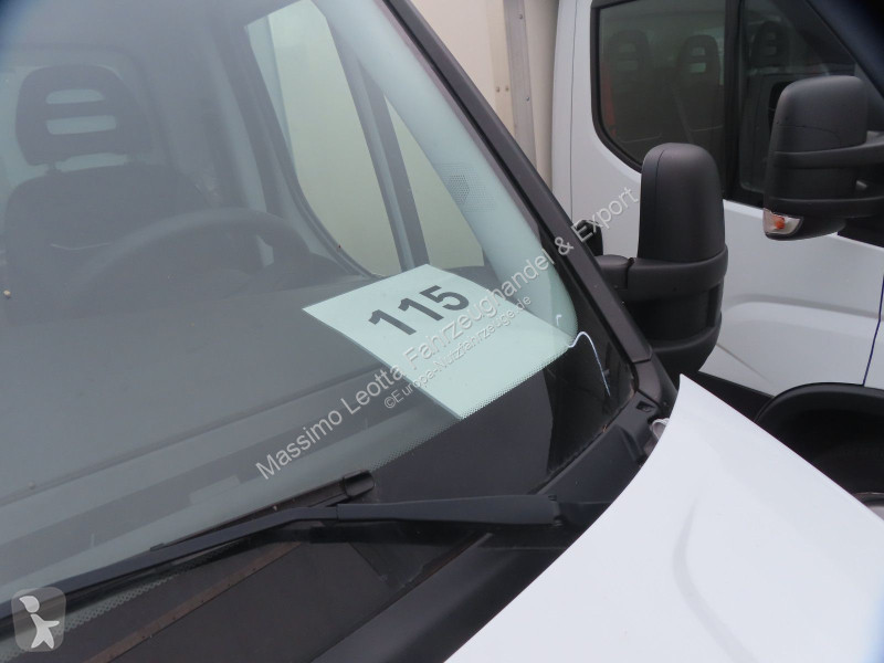 Užitkové vozidlo Iveco 35C16  3,0  Möbelkoffer...