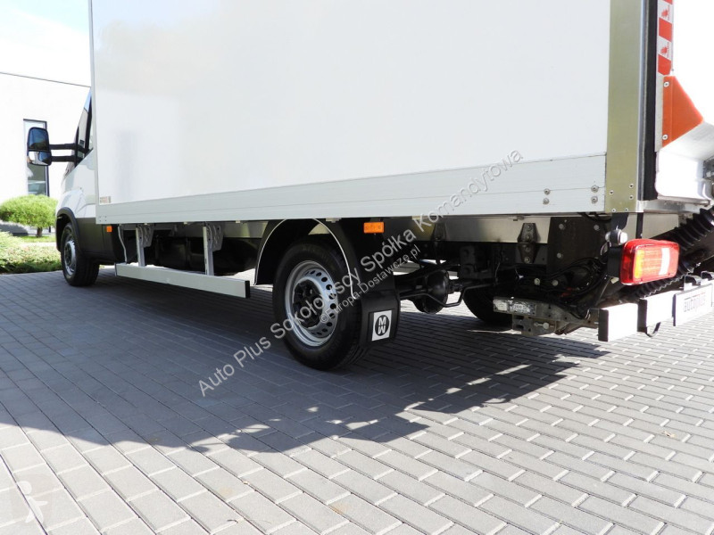 Véhicule utilitaire Iveco 35S16 DAILY
