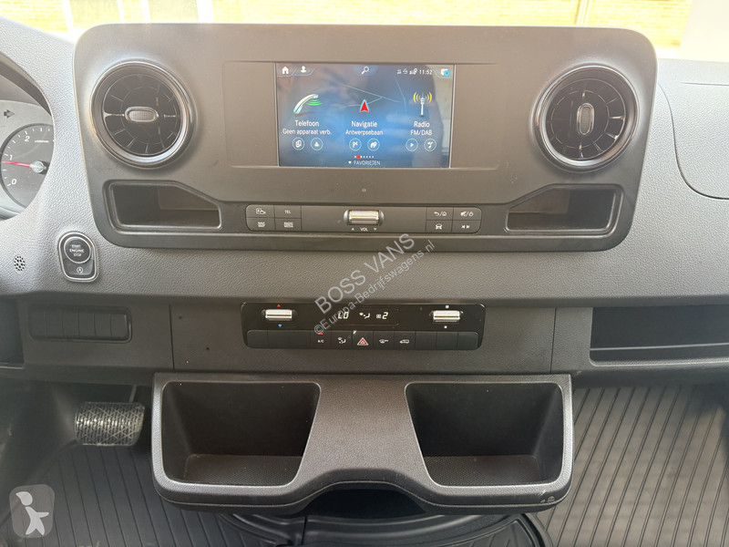 Véhicule utilitaire Mercedes 317 1.9 CDI