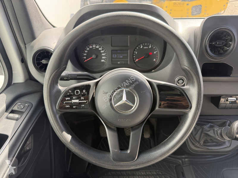 Véhicule utilitaire Mercedes 514 1.9 CDI 140PK