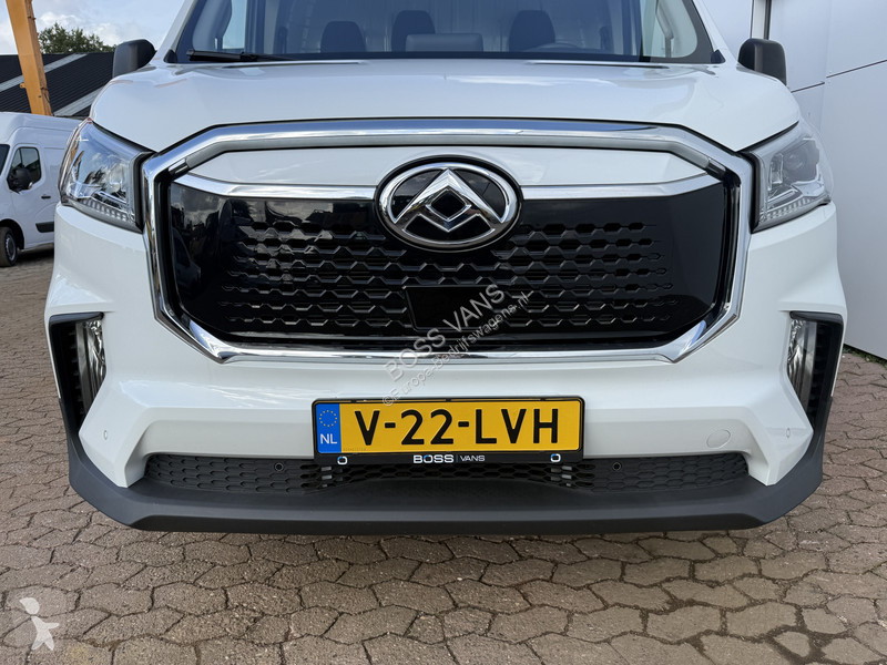 Véhicule utilitaire Maxus e 9 89kWh 204PK e 9