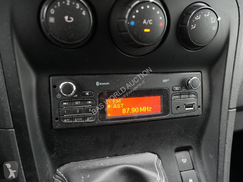 Véhicule utilitaire Mercedes 111 CDI