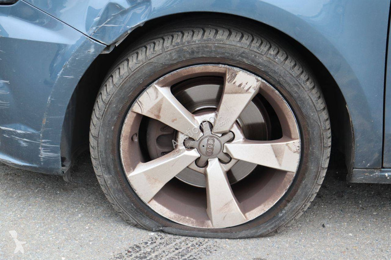 Véhicule utilitaire Audi