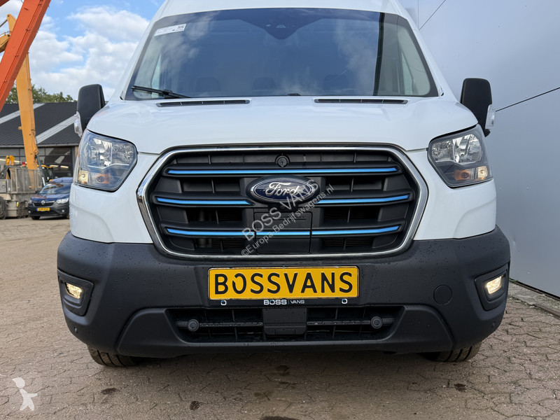 Véhicule utilitaire Ford e 68kWh 184PK E-