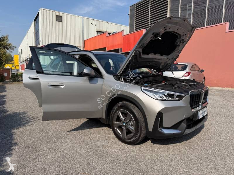 Véhicule utilitaire BMW