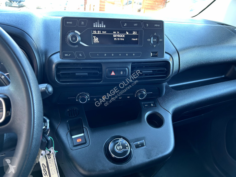 Citroën XL 950KG 1.5 Bluehdi 100 Club EAT8 van