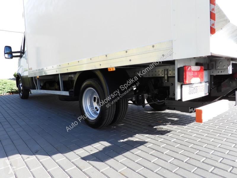 Iveco 35C16 DAILY van